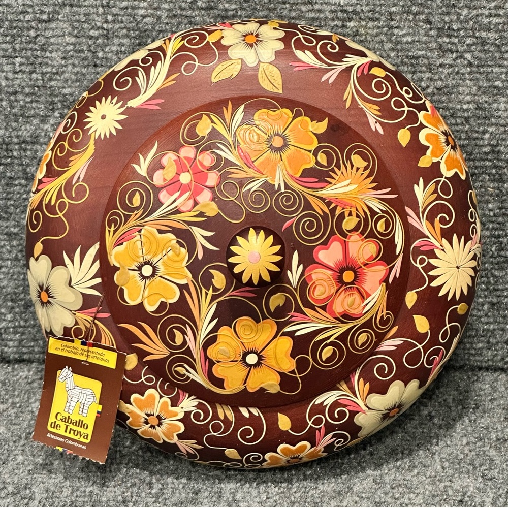 Tole painted wooden box with lid 8” round floral artisan bohemian storage NWT - Picture 3 of 8